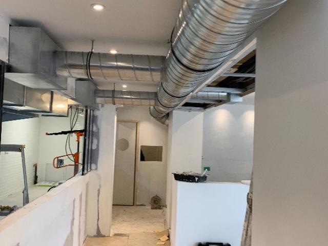  Aménagement Complet d'un Restaurant Privé, Chauffage, Ventilation sur mesure.