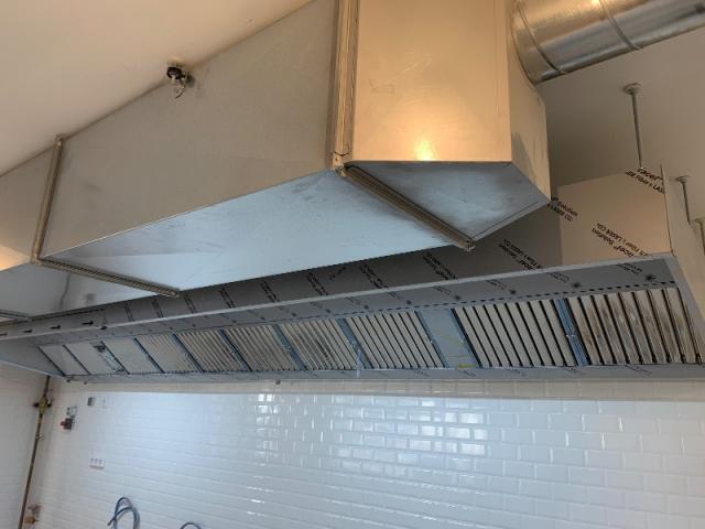  Aménagement Complet d'un Restaurant Privé, Chauffage, Ventilation sur mesure.